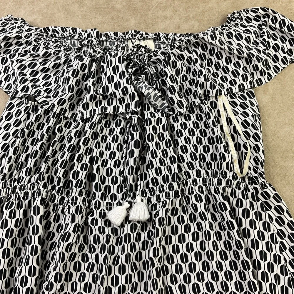 Kate Spade Dress Arrow‎ Stripe Off Shoulder Ruffled Black White Women Sz S